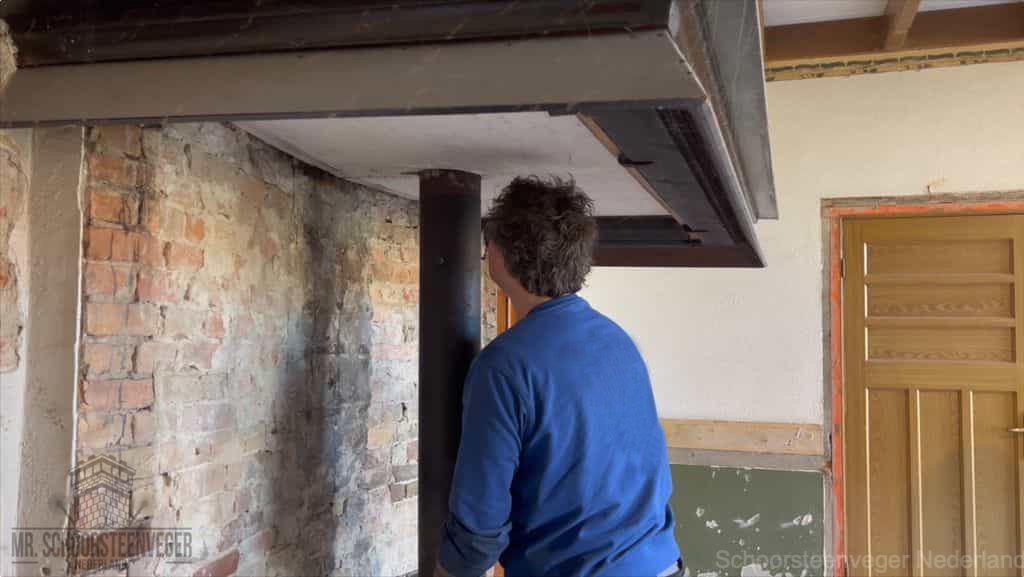 Schoorsteen reinigen Gorinchem rookkanaal Schoorsteen reinigen Gorinchem rookkanaal